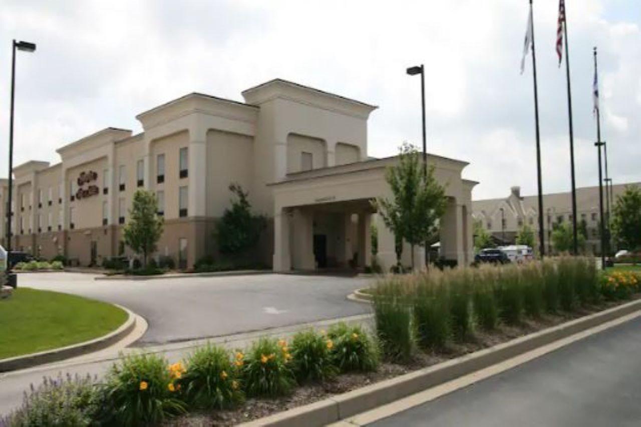 Hampton Inn & Suites, Springfield Sw מראה חיצוני תמונה