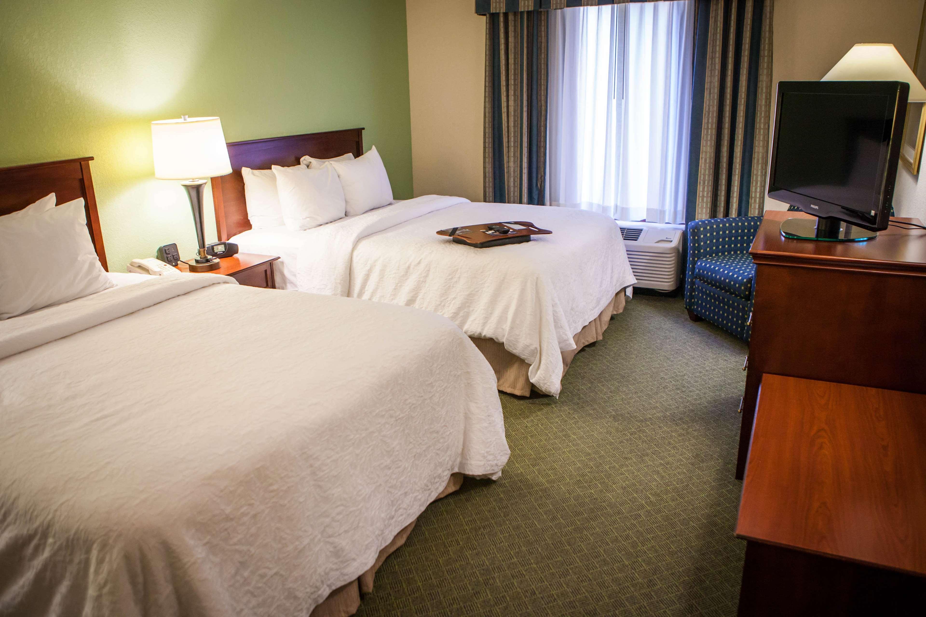 Hampton Inn & Suites, Springfield Sw מראה חיצוני תמונה