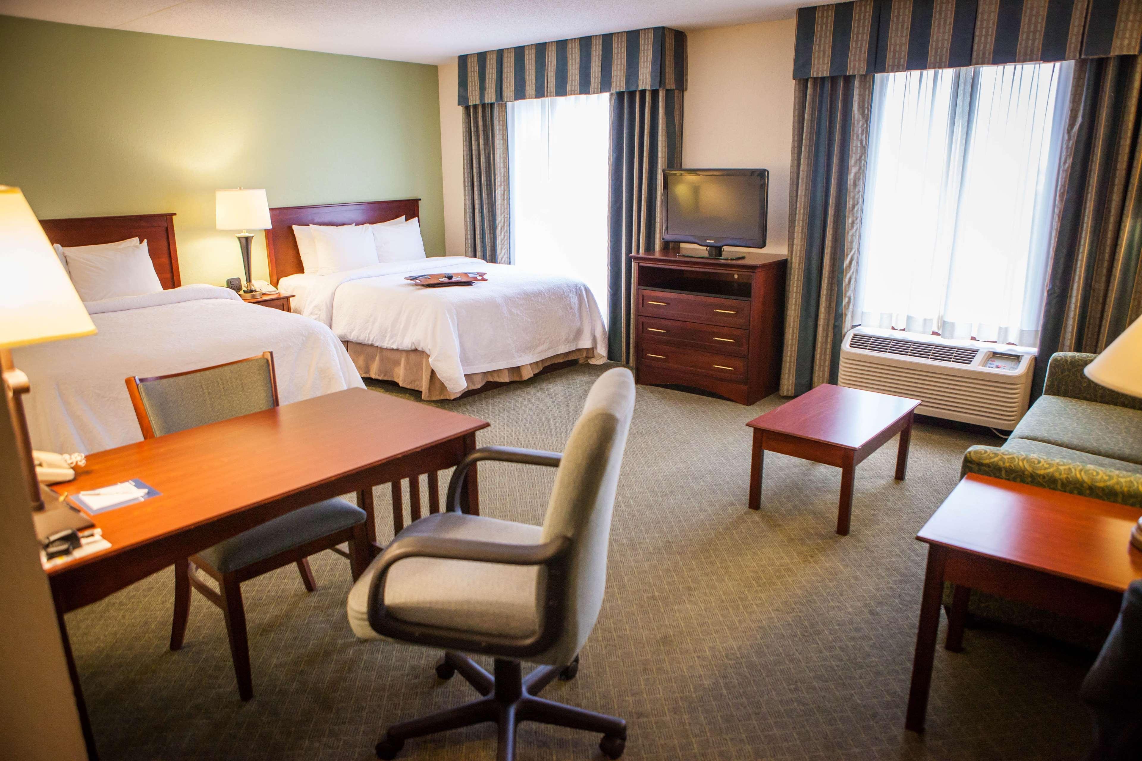 Hampton Inn & Suites, Springfield Sw מראה חיצוני תמונה