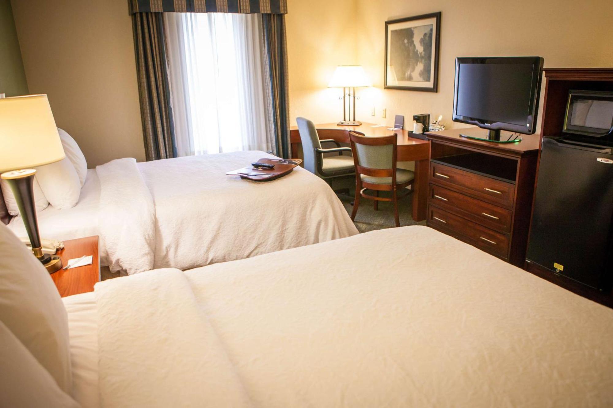Hampton Inn & Suites, Springfield Sw מראה חיצוני תמונה