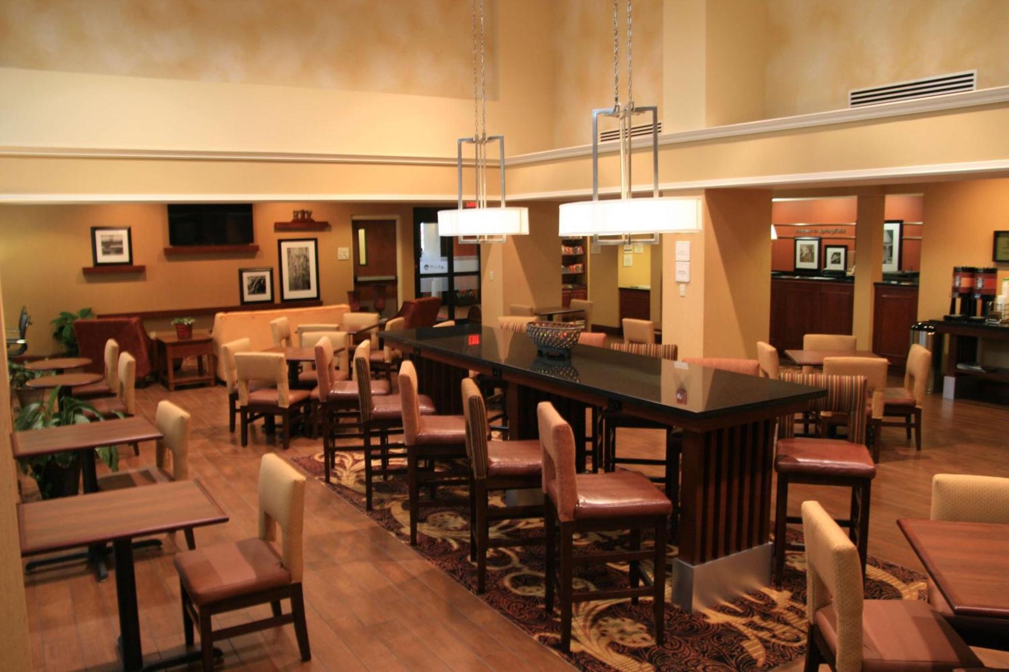 Hampton Inn & Suites, Springfield Sw מראה חיצוני תמונה