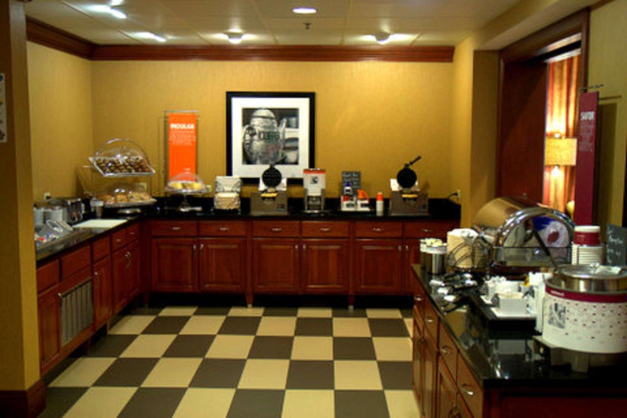 Hampton Inn & Suites, Springfield Sw מראה חיצוני תמונה