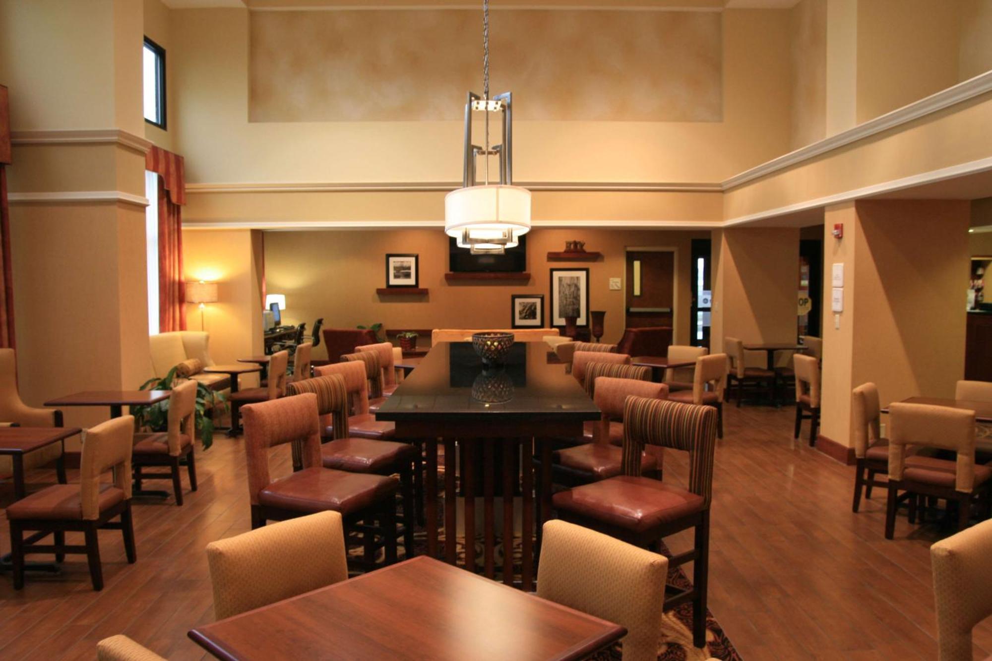 Hampton Inn & Suites, Springfield Sw מראה חיצוני תמונה