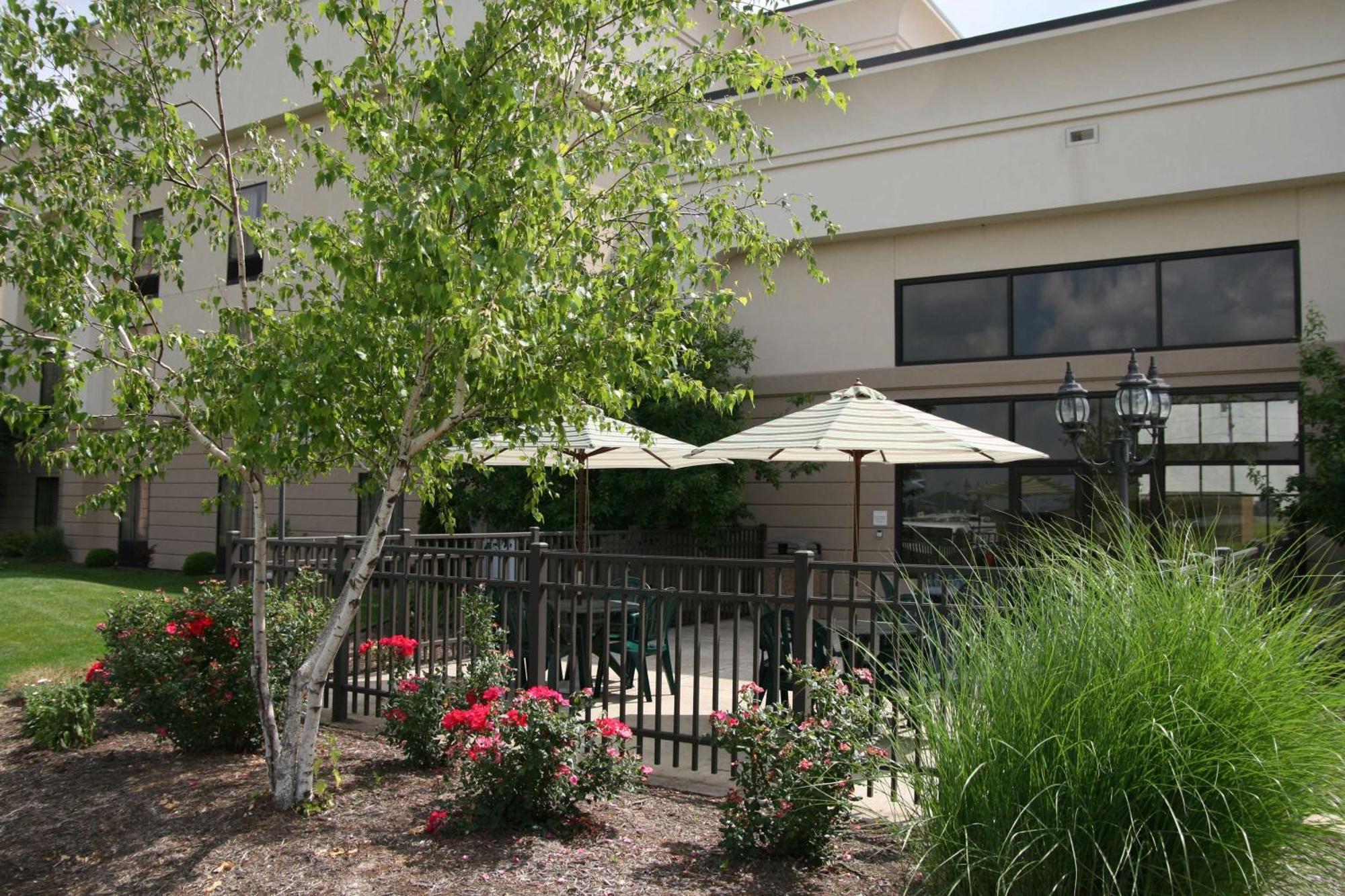 Hampton Inn & Suites, Springfield Sw מראה חיצוני תמונה