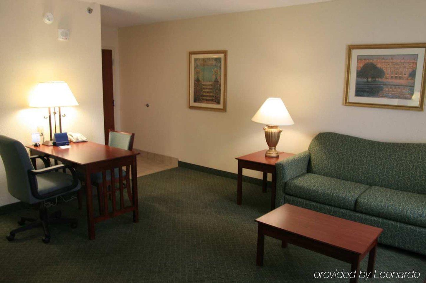 Hampton Inn & Suites, Springfield Sw חדר תמונה