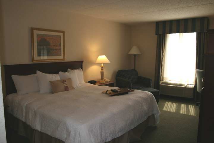 Hampton Inn & Suites, Springfield Sw מראה חיצוני תמונה